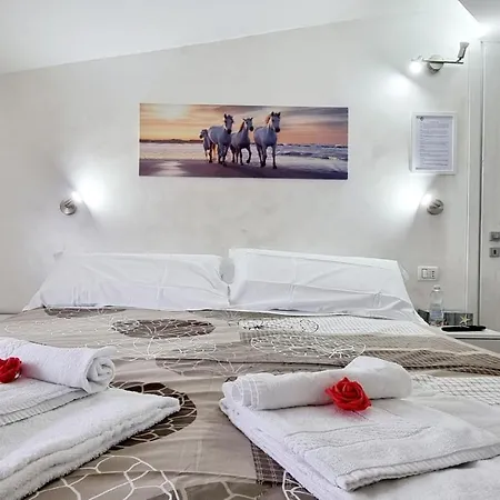 Apartment Guest Mandra 12 E 13 *