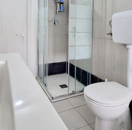 Guest Mandra 12 E 13 Reggio nell'Emilia