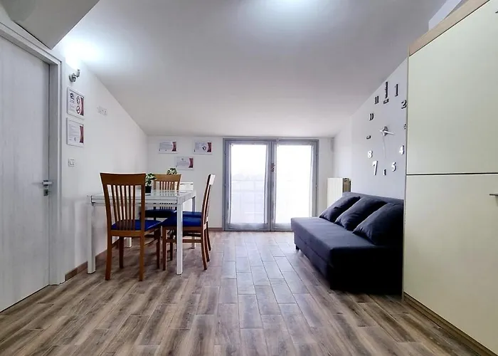 Guest Mandra 12 E 13 Appartement *